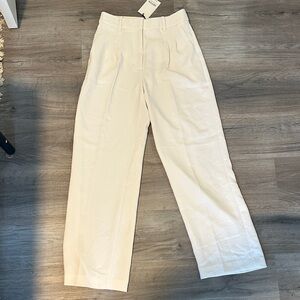 Aritzia Cream Women's Trousers